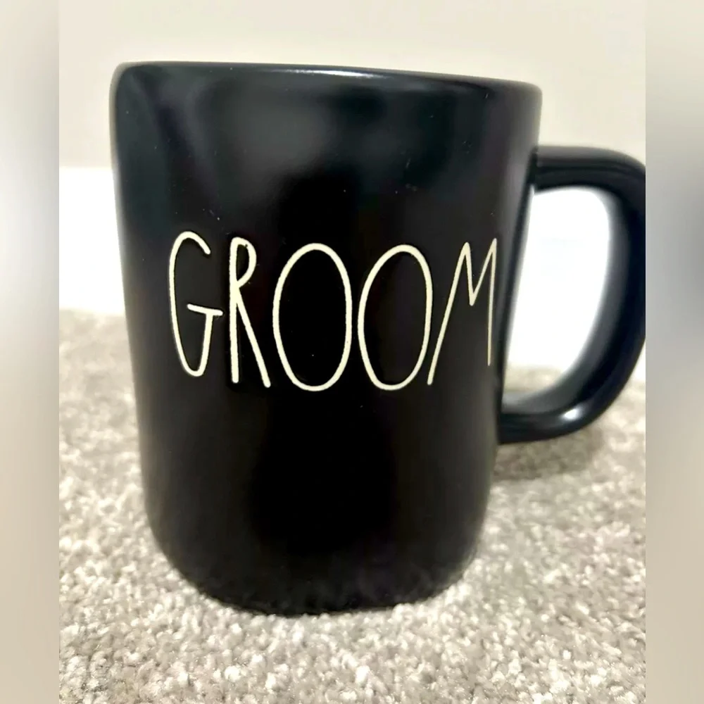Rae Dunn “Bride & Groom” Mug Set - Picture 4 of 8